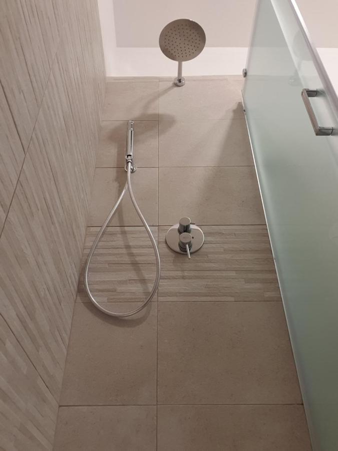 The Shell Guest House Alghero Bagian luar foto