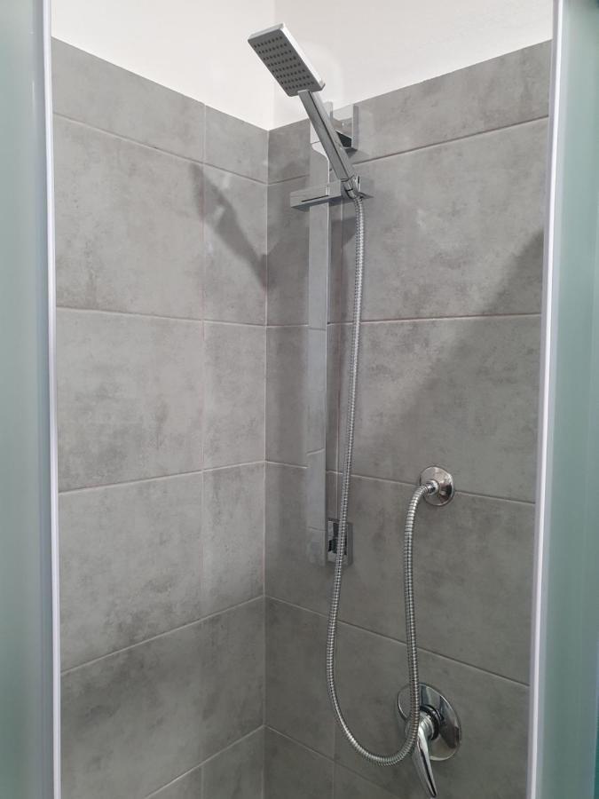 The Shell Guest House Alghero Bagian luar foto