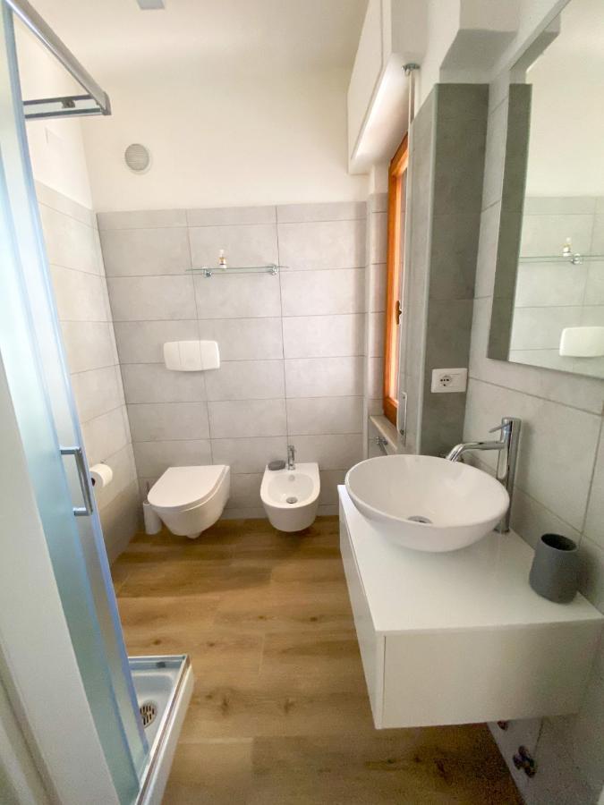 The Shell Guest House Alghero Bagian luar foto