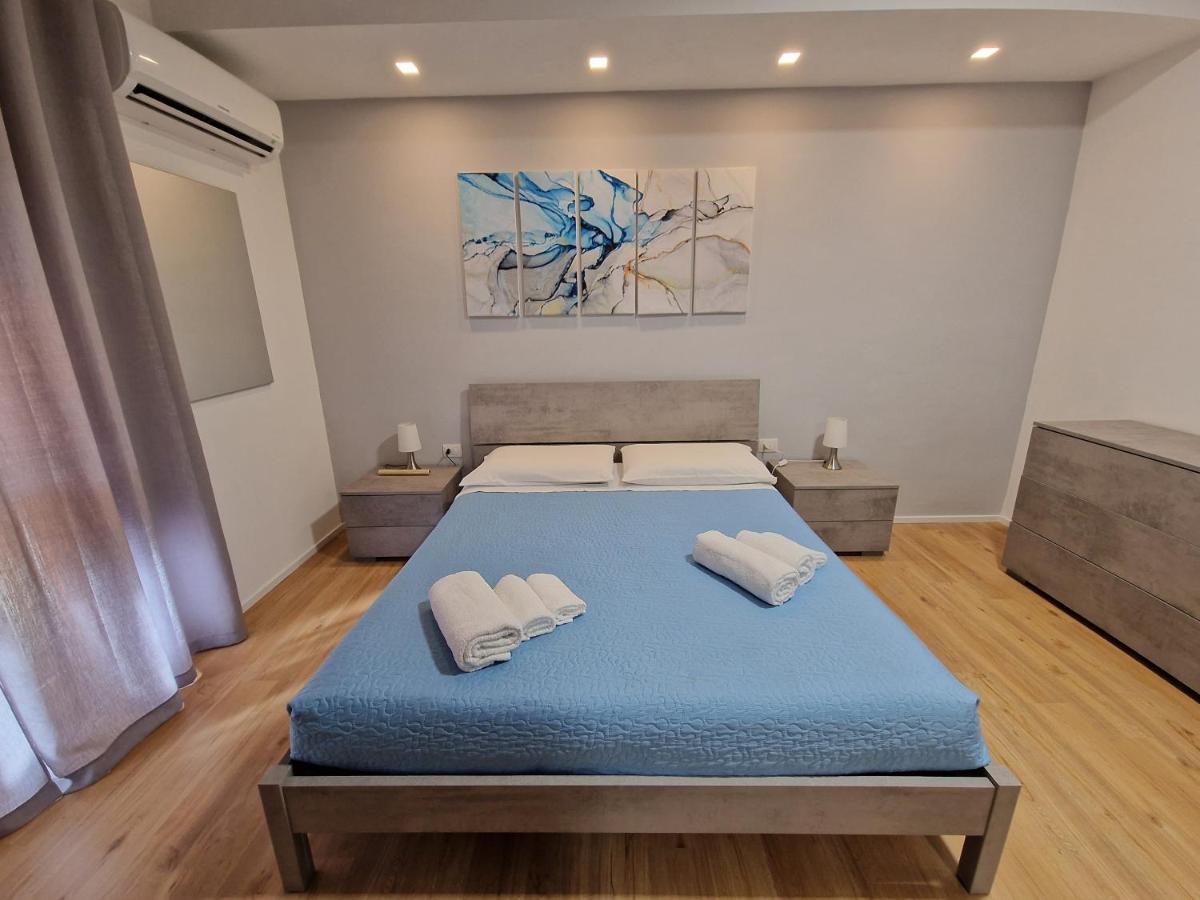 The Shell Guest House Alghero Bagian luar foto